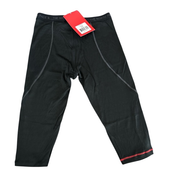 ⭐️NWT⭐️The North Face Black Performance Leggings Size Medium - Picture 3 of 8